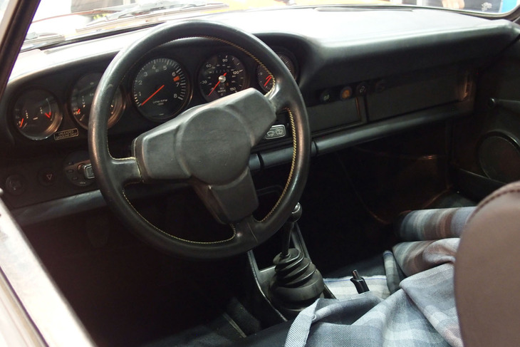 ポルシェ911トレイル（1976年）／CRANK TOKYO