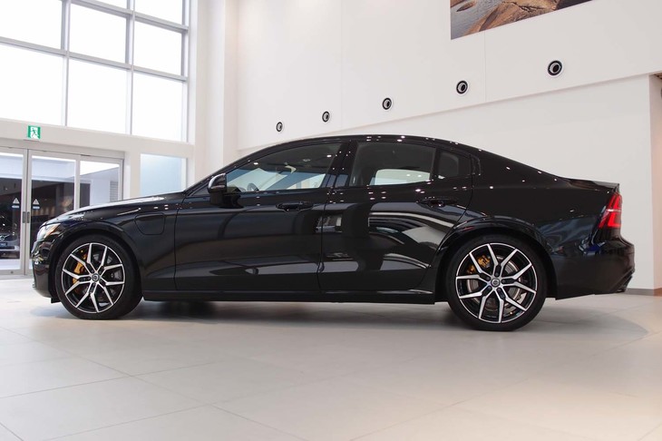 ボルボS60 T8ポールスターエンジニアード