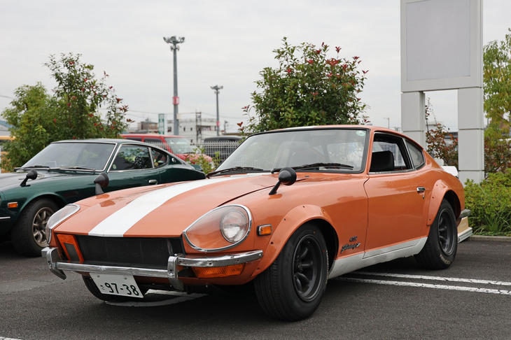 レーシング仕様を登録できる状態に戻し、ドライビングを楽しんでいるという「Z432-R」。オーバーフェンダーや8本スポークのアルミホイールは当時の純正レースオプションという。