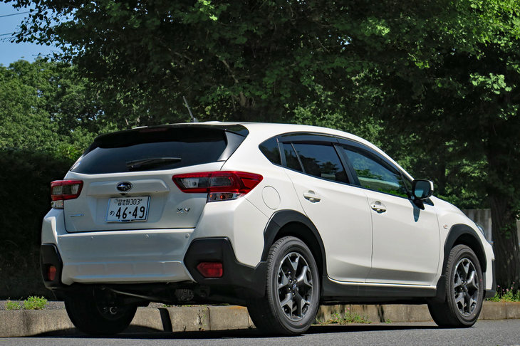 次は、いかにしてこの「XV」に高齢者マークを貼らせるか……。ほった家の騒動は、まだ始まったばかりである。