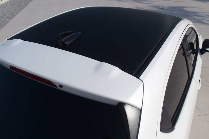 マツダ2 15 BD（ルーフ）