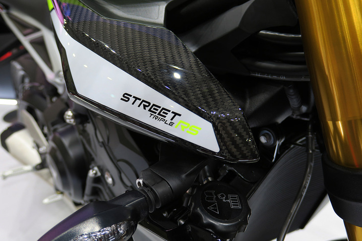 トライアンフ・ストリートトリプル765 Moto2エディション