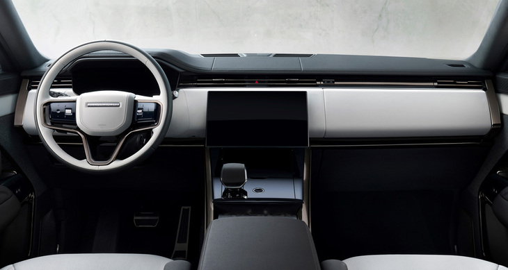 2024年モデルに進化した「レンジローバー スポーツ」のインテリア。スイッチ類を削減し、より洗練されたデザインを追求したという。