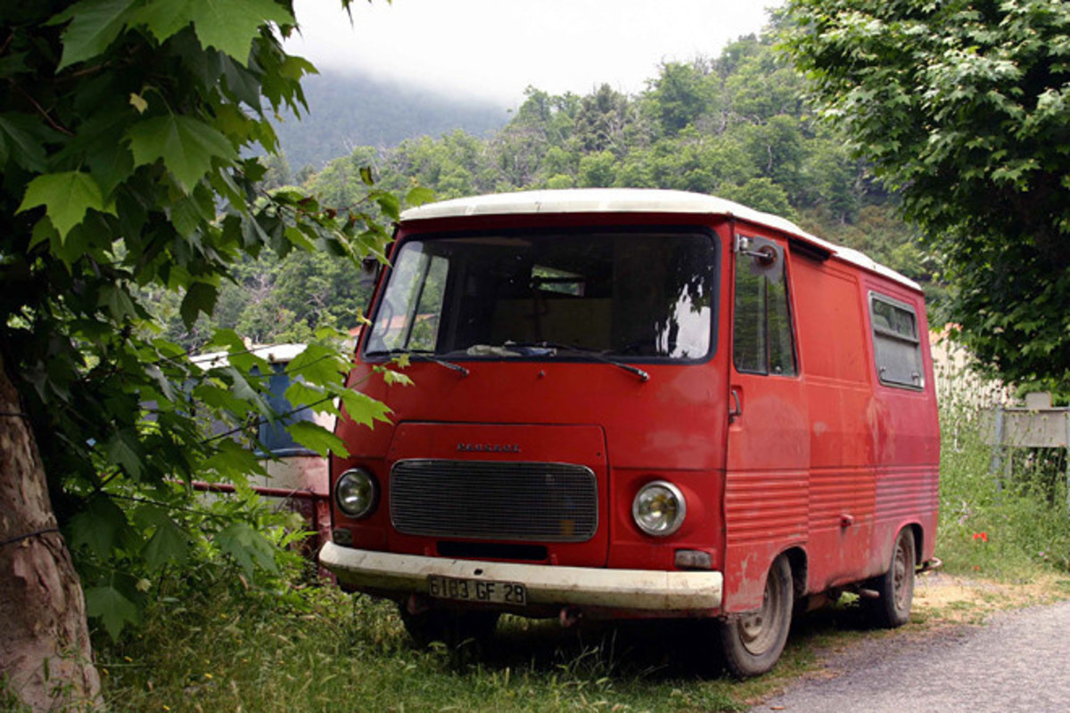 第37回 欧州のクルマ社会は大人だ なんて誰が言った コテコテ和製ワンボックスカーを輸出せよ マッキナ あらモーダ Webcg