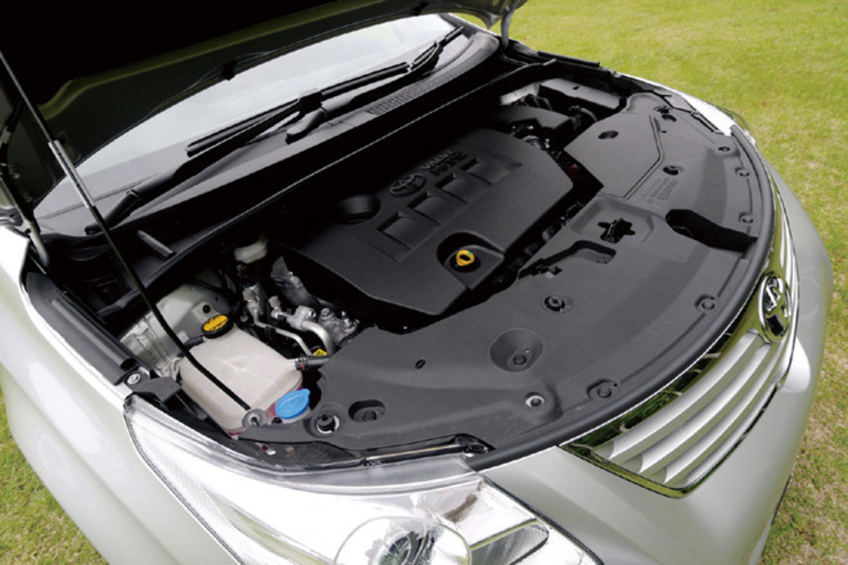 新型 トヨタ アベンシス ワゴンのみ発売 ニュース Webcg