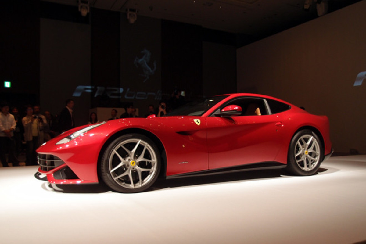 フェラーリの新たな旗艦「F12ベルリネッタ」上陸 【ニュース】 - webCG