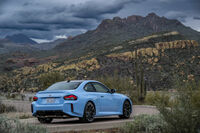 「M2」のエクステリアデザインと性能は、チューナーの仕事を奪ってしまうほどだ。