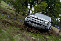 ランドローバー・ディフェンダー90 HSE