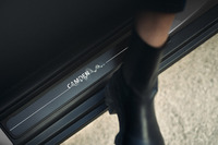 「MINI 3ドア／5ドア」に日本限定の特別仕様車「カムデンエディション」が登場の画像