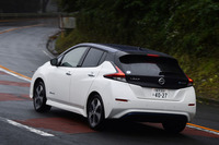 新型「リーフ」では、ノイズの侵入経路となるすき間を徹底的に排除するなど、「プレミアムセダン並みの静粛性」が追求された。