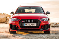 アウディRS 4アバント