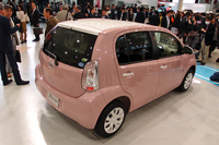 「トヨタ・パッソ」マイナーチェンジで燃費向上の画像