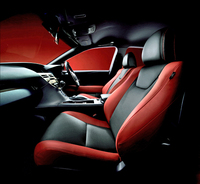 インテリアが専用カラーの「レクサスRX」発売の画像