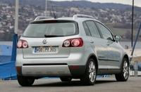 フォルクスワーゲン・クロスゴルフ TSI DSG（FF/2ペダル6MT）【海外試乗記】の画像