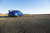 スバルが新型「WRX STI」を発表【デトロイトショー2014】の画像