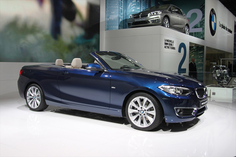 MINI�⃍�[���X�E���C�X���܂ށABMW�O���[�v�̏o�W�ԗ����A�ʐ^�ŏЉ��B