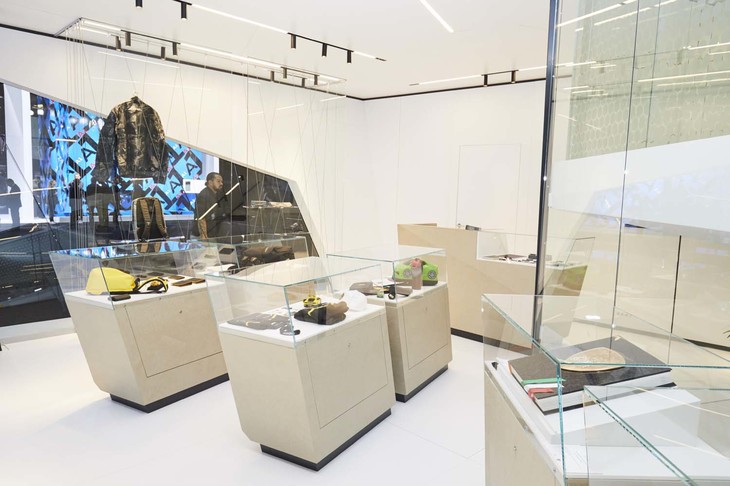 ランボルギーニブースの様子。