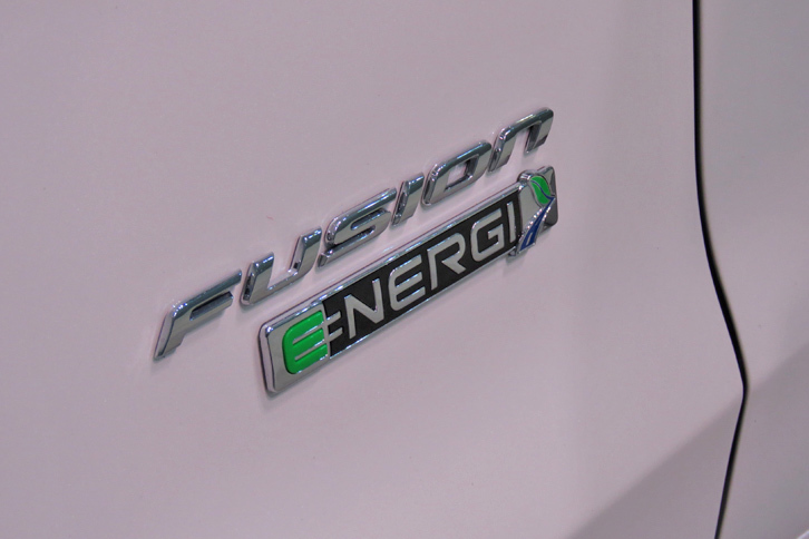 フォード・フュージョン エナジー