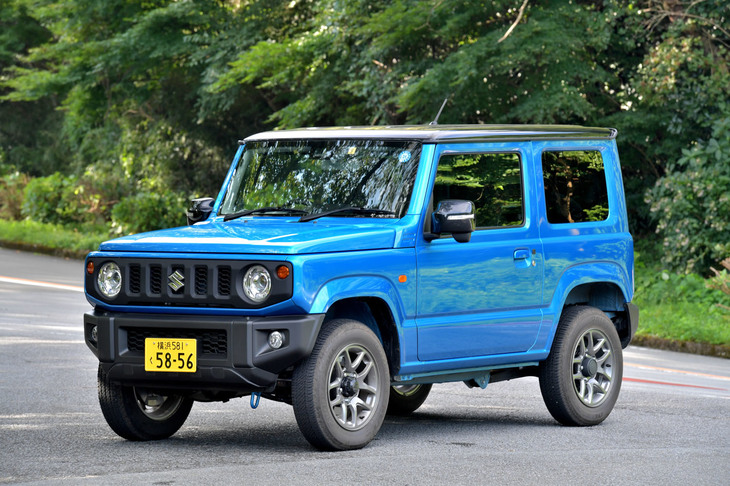 
	【スズキ・ジムニーXCのスペック】
	ボディーサイズ：全長×全幅×全高＝3395×1475×1725mm／ホイールベース：2250mm／車重：1030kg／駆動方式：4WD／エンジン：0.66リッター直3 DOHC 12バルブ ターボ／ トランスミッション：5MT／最高出力：64ps（47kW）/6000rpm／最大トルク：96Nm（9.8kgm）/3500rpm／タイヤ：（前）175/80R16 91S／（後）175/80R16 91S（ブリヂストン・デューラーH/T II 684）／ 燃費：16.2km/リッター（WLTCモード）／価格：174万4200円

	【取材時の燃費データ】
	テスト距離：173.8km（市街地1：高速道路8：山岳路1）／使用燃料：16.0リッター（レギュラーガソリン）／参考燃費：10.9km/リッター（満タン法）、13.1km/リッター（車載燃費計計測値）
	