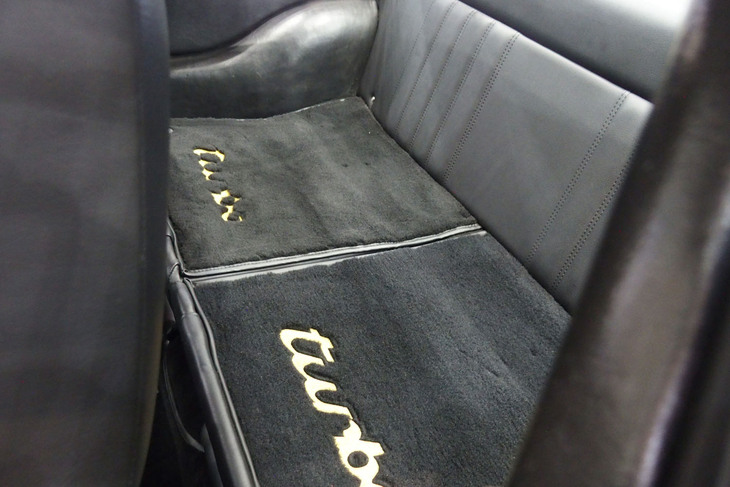 ポルシェ911ターボ3.0（1977年）／AUTO DIRECT