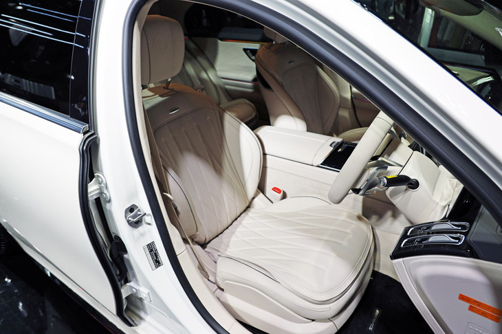 メルセデスAMG S63 Eパフォーマンス