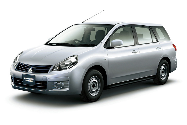 「三菱ランサーカーゴ」