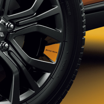 「ACTIVE GEAR」ロゴのアルミホイールデカール。