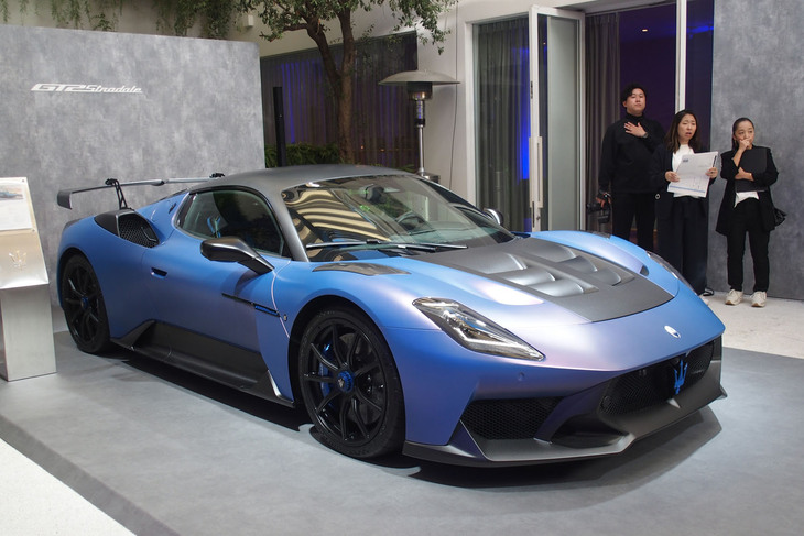 マセラティGT2ストラダーレ