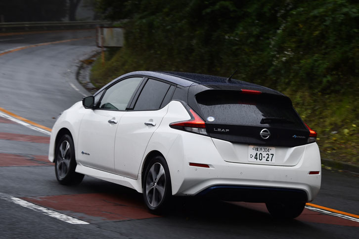 新型「リーフ」では、ノイズの侵入経路となるすき間を徹底的に排除するなど、「プレミアムセダン並みの静粛性」が追求された。