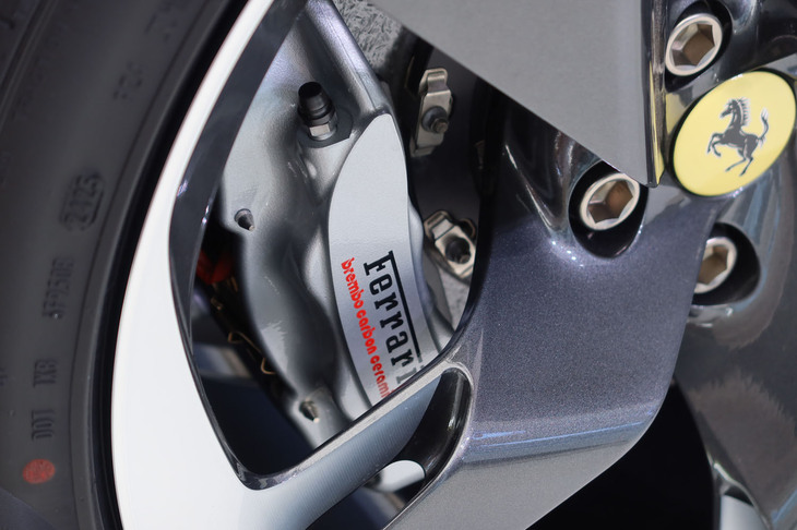 フェラーリ・アマルフィ（リアブレーキキャリパー）