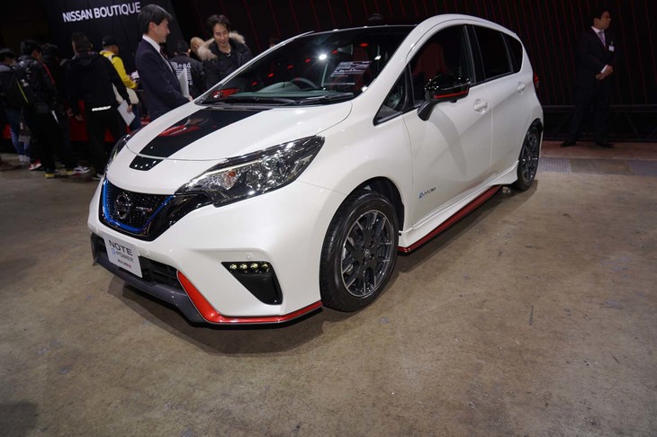日産ノートe-POWER NISMO Sブラックリミテッド