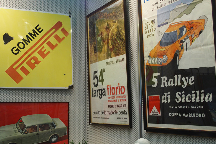 CRANK TOKYOのブース。