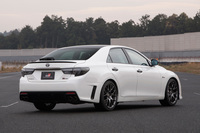 【東京オートサロン2019】トヨタが「マークX“GRMN”」を350台限定で販売の画像