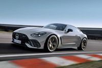 「メルセデスAMG GTクーペ」にサーキット向けの新グレード「AMG GT63 PRO 4MATIC＋ クーペ」が登場の画像
