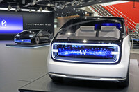 Honda 0 SALOON（サルーン）／SPACE-HUB（スペース ハブ）