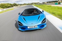 マクラーレン750S