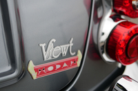 モダンな内外装の「ミツオカ・ビュート」発売の画像