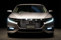 新型「ホンダ・インサイト」、2018年内に発売決定の画像