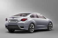 「インプレッサ コンセプト」のリアビュー