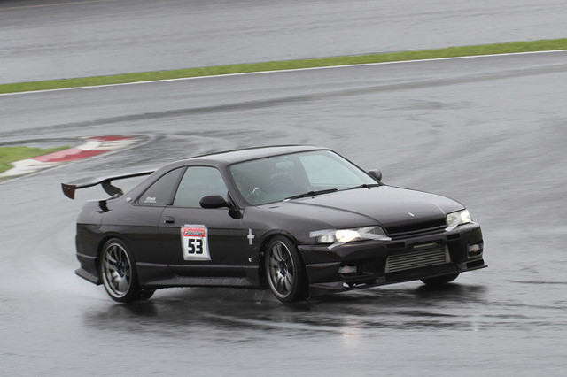 【旧車 スカイライン レース写真集 レア】2000GT-R モーターファン誌企画 旧車 スカイライン レース写真集 レア】2000GT-R モーターファン