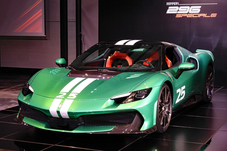 フェラーリ296スペチアーレ