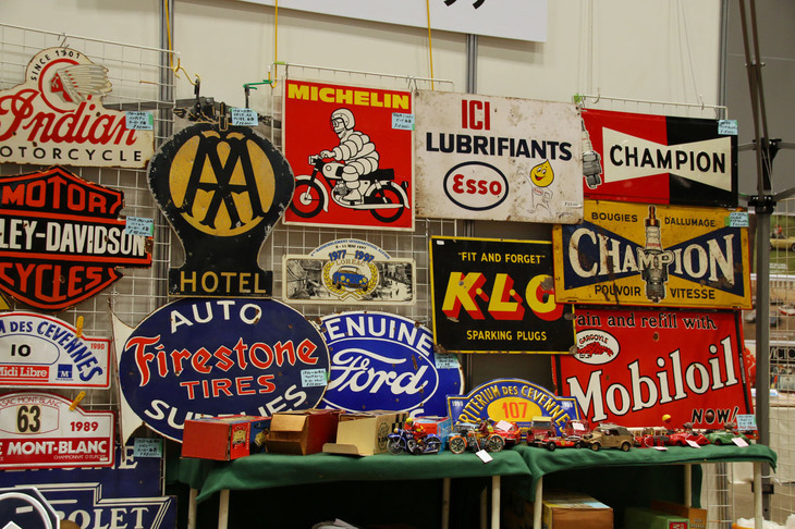 OT オートモビリアのブース