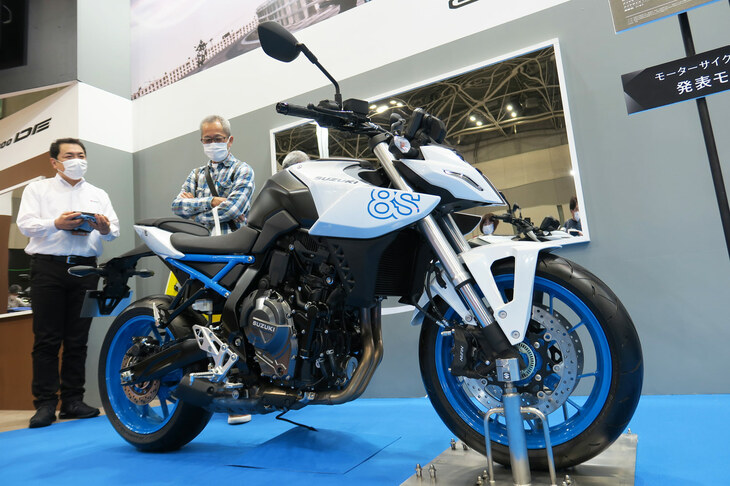 スズキGSX-8S