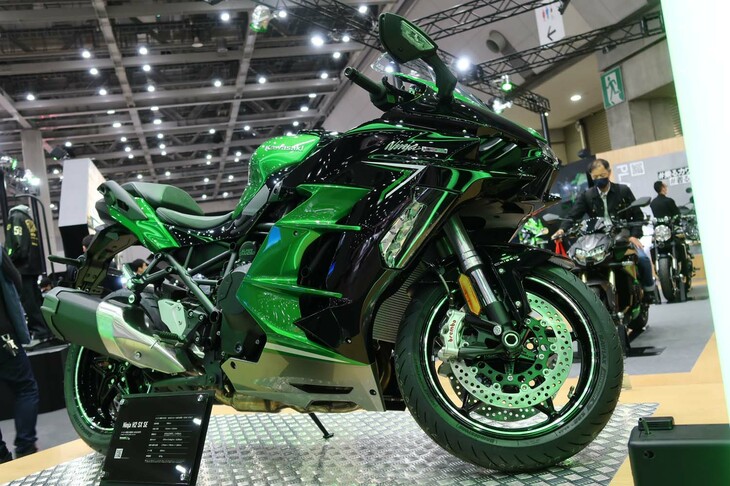 カワサキ・ニンジャH2 SX SE