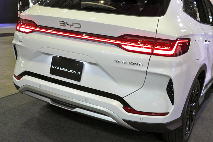 BYDシーライオン6