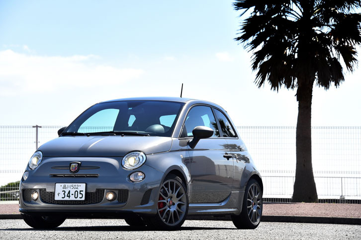 アバルト595コンペティツィオーネ