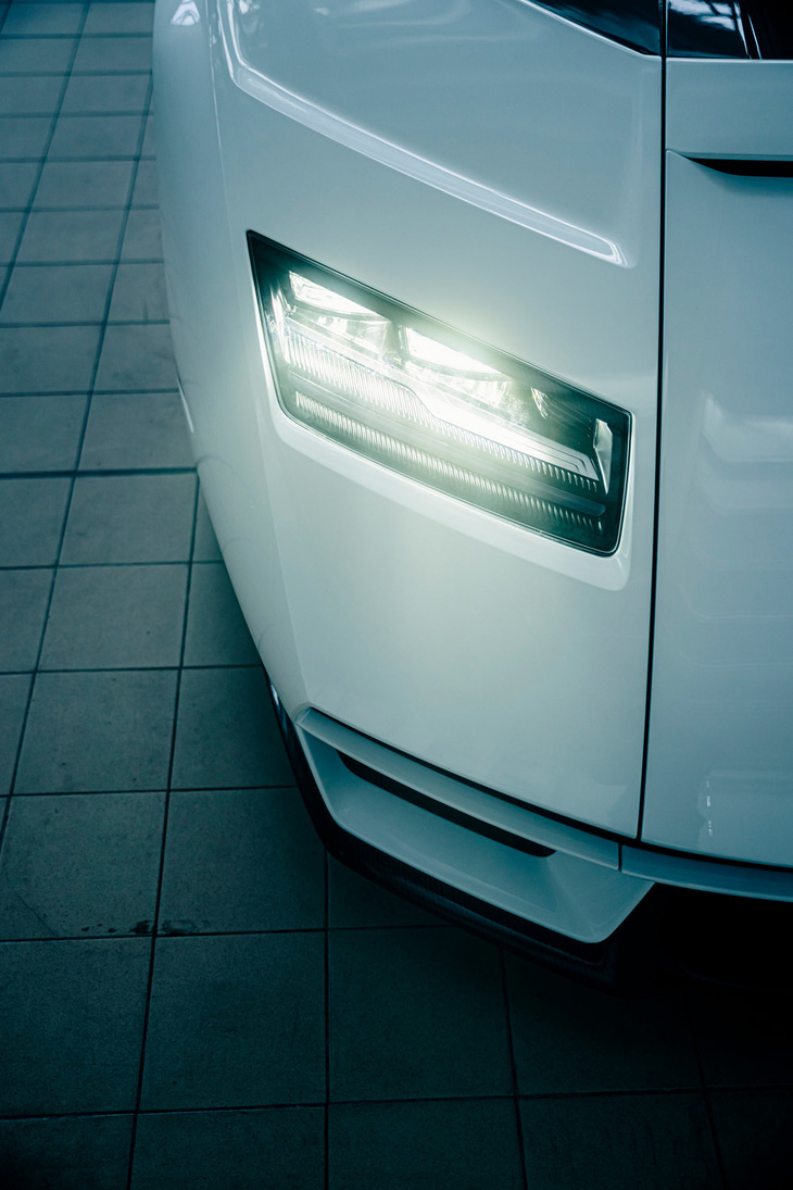 ランボルギーニ・カウンタックLPI800-4（ヘッドランプ）