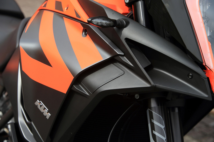 KTM 1290スーパーアドベンチャーS