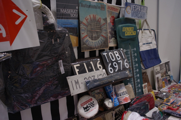 Savoia s.r.lのブース。