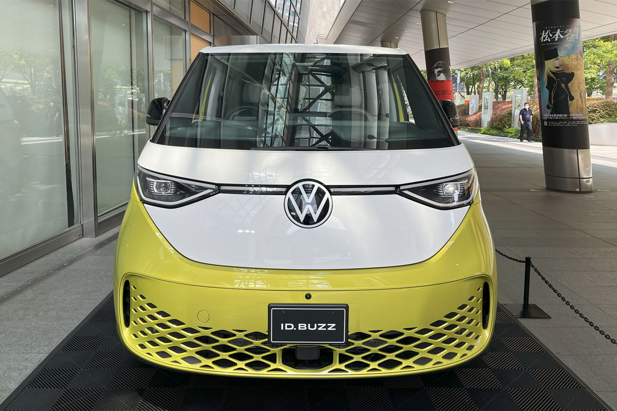 フォルクスワーゲンが3列シートフル電動ミニバン「ID. Buzz」を日本で
